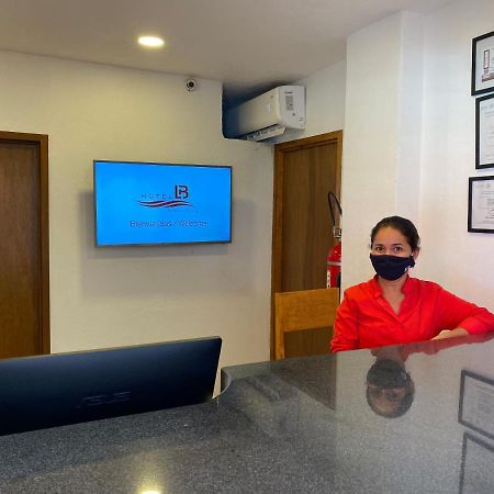 Hotel Lb Manzanillo Kültér fotó